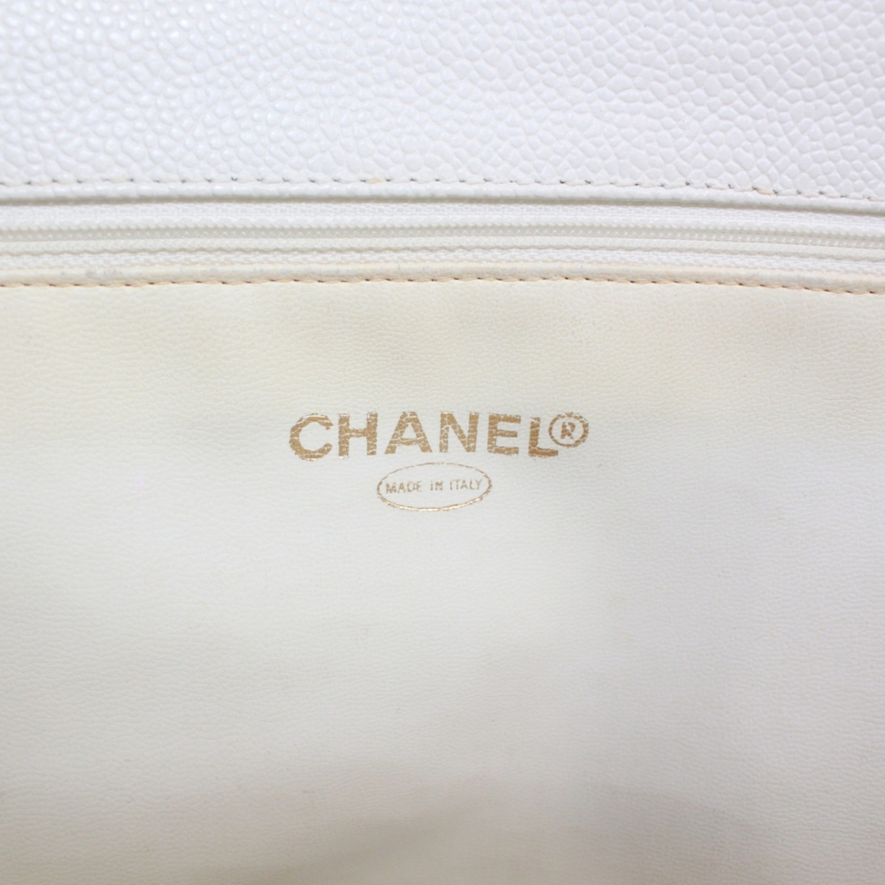 CHANEL White Caviar Leather Logo Tote Bag - Picture 8 of 16